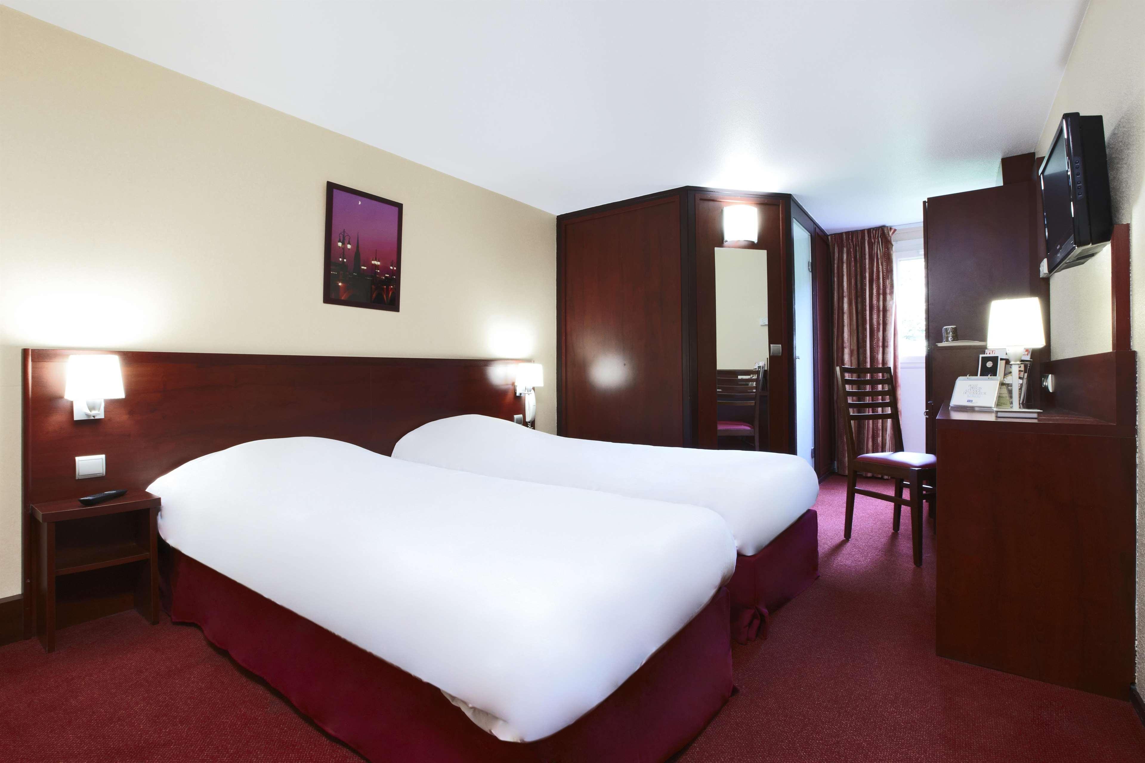 Kyriad Bordeaux Lormont Exteriér fotografie