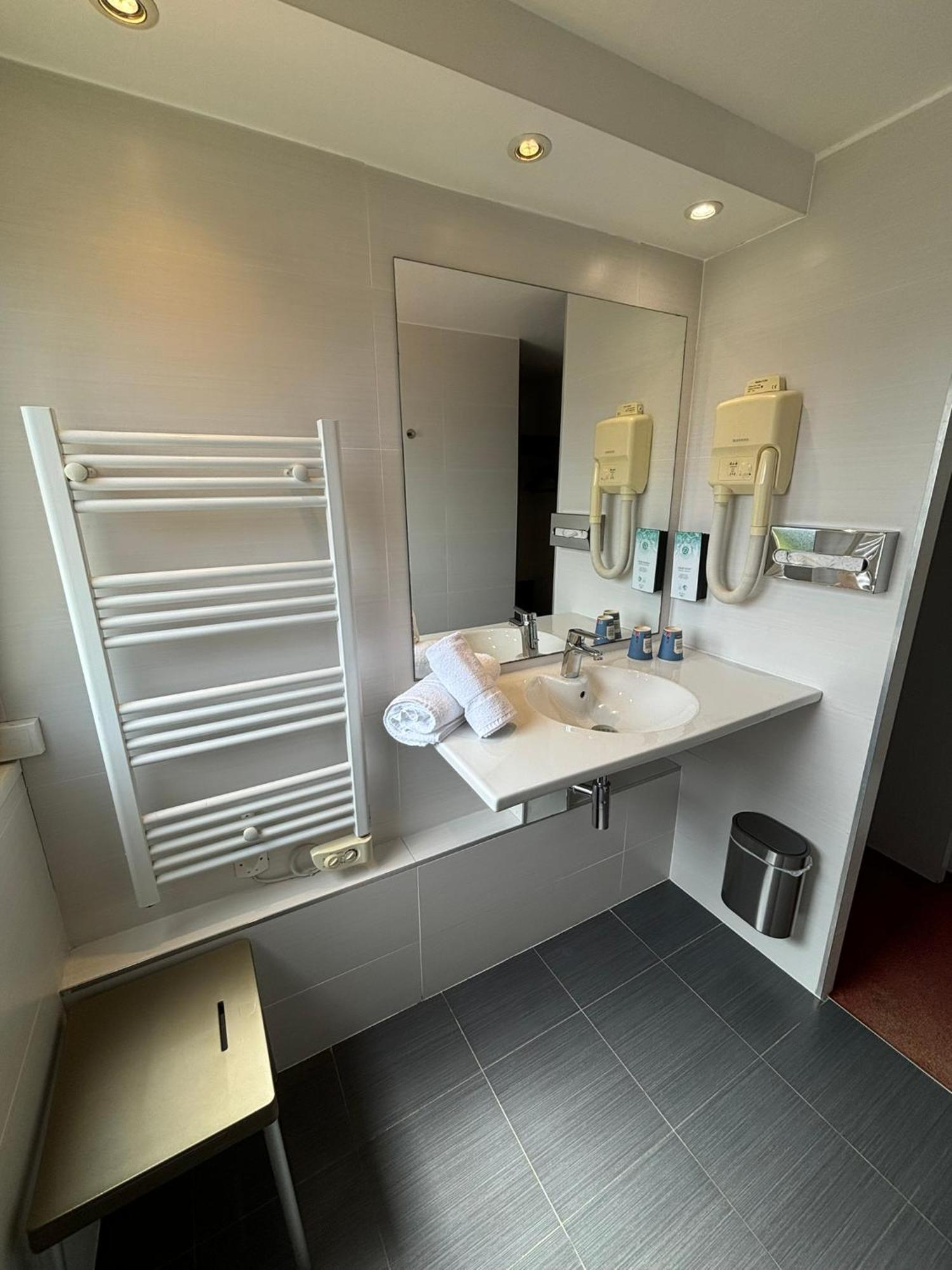 Kyriad Bordeaux Lormont Exteriér fotografie