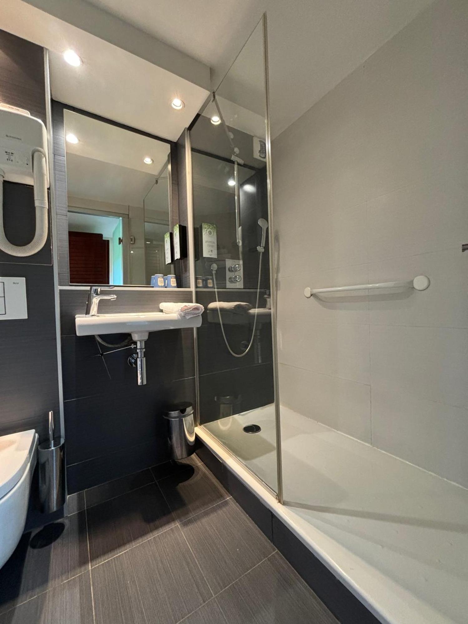 Kyriad Bordeaux Lormont Exteriér fotografie